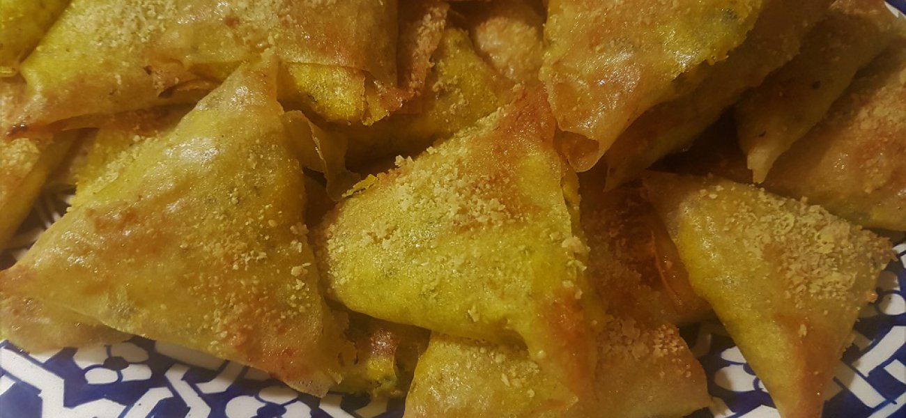  Briouats de pollo, comida de Marruecos, especial Ramadán