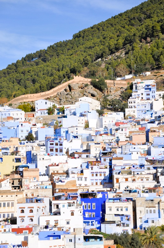 Chefchaouen, la perla azul de nuestras rutas por Marruecos 11 Calle azul de Chefchaouen en el norte de Marruecos