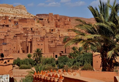 rutas por marruecos ali ruta de la mil kasbahs con dromedario volador 10